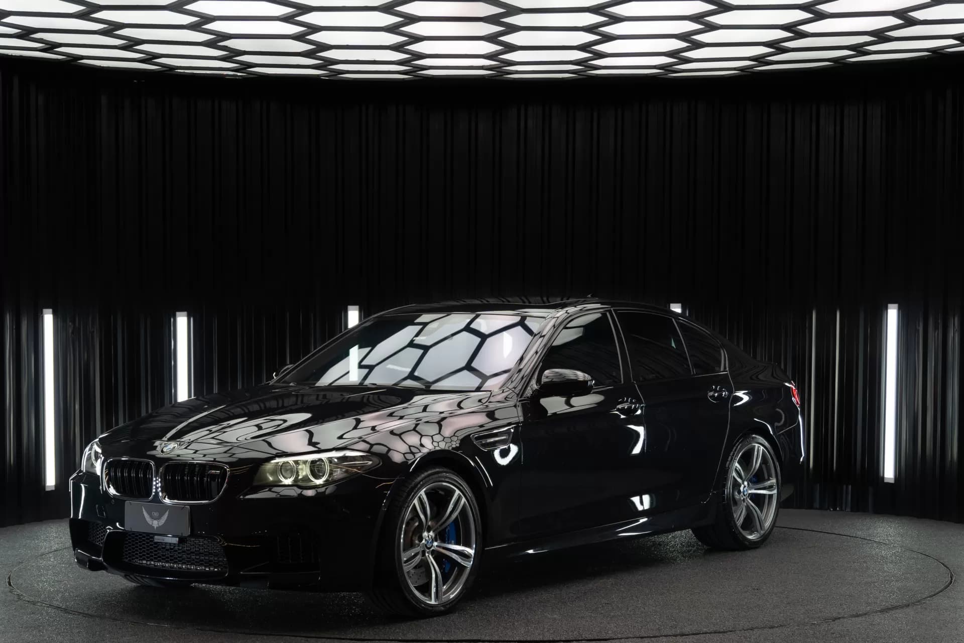 BMW M5 