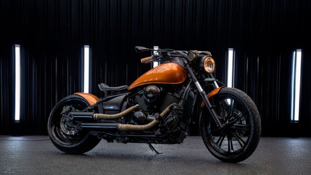 KAWASAKI VULCAN 900 CUSTOM